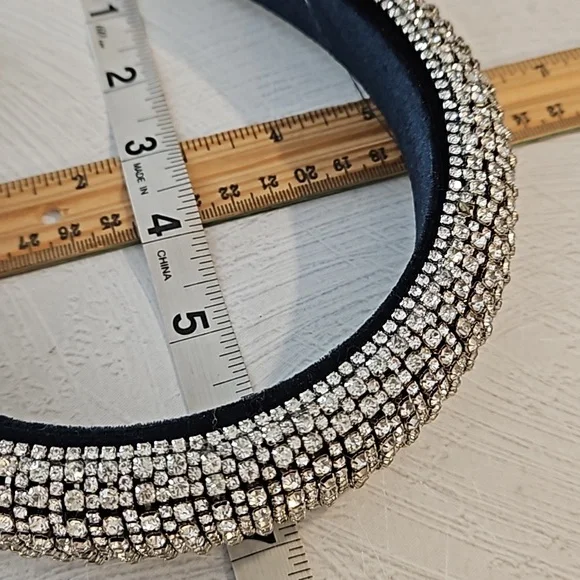 Clear rhinestone covered velvety cushion headband prom wedding tiara cosplay - Picture 4 of 8